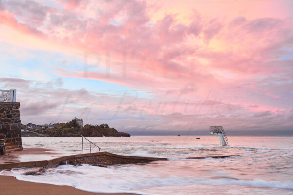 Ciel rose sur la Piscine
