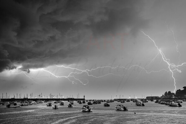 Orage sur le port