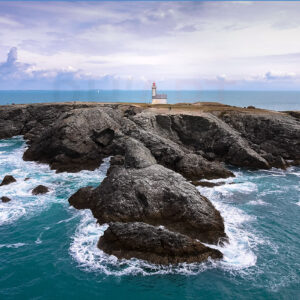 Le phare des Poulins